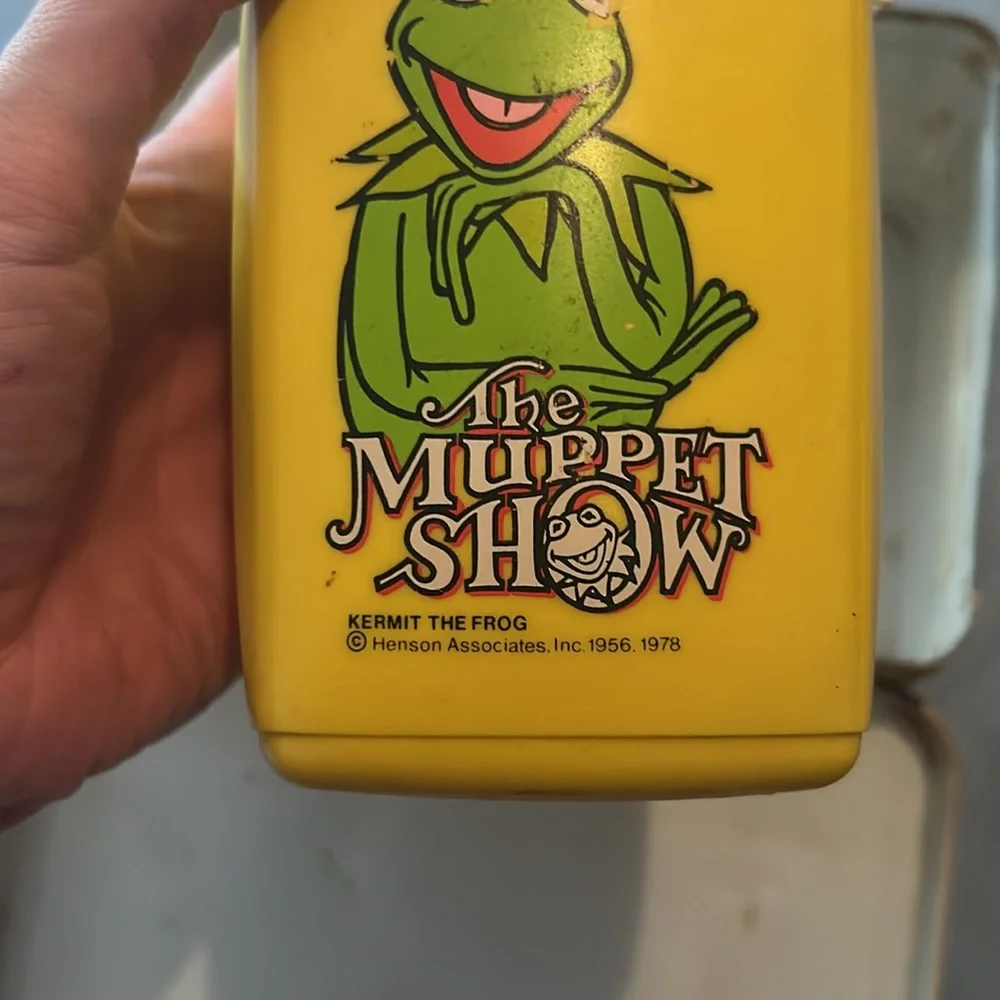 1978 Muppets lunch box with matching thermos - Picture 11 of 13
